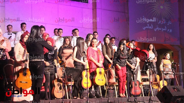 عزف المايسترو عماد