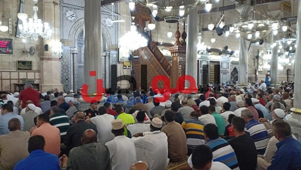 صلاة الجمعة من مسجد
