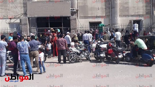 طوابير اولياء الأمور
