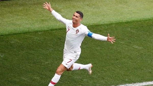 رونالدو لاعب منتخب
