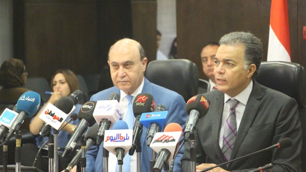 هشام عرفات وزير النقل
