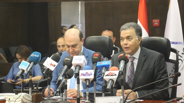 هشام عرفات وزير النقل