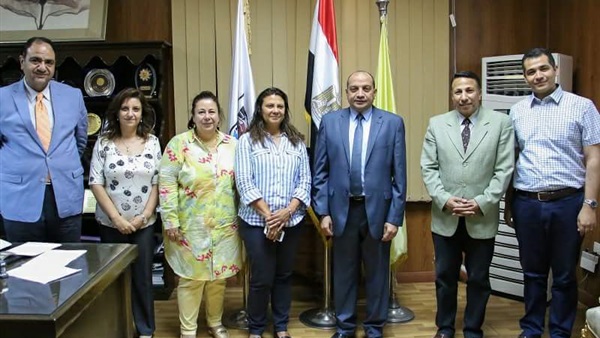 إفتتاح المركز الجامعى