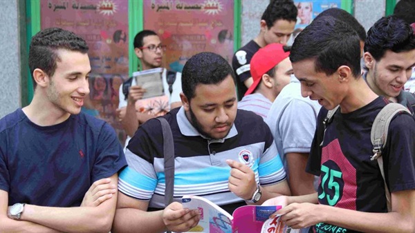 طلاب الثانوية العامة