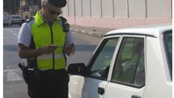 جانب من عملية الإزالة