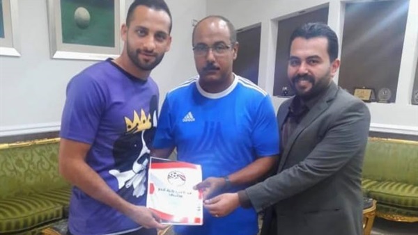 حسام حسن لاعب الجيش