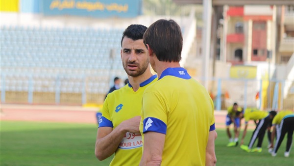 محمود متولي لاعب