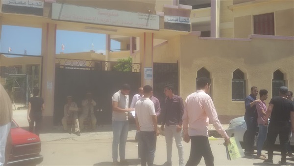 طلاب الثانوية العامة