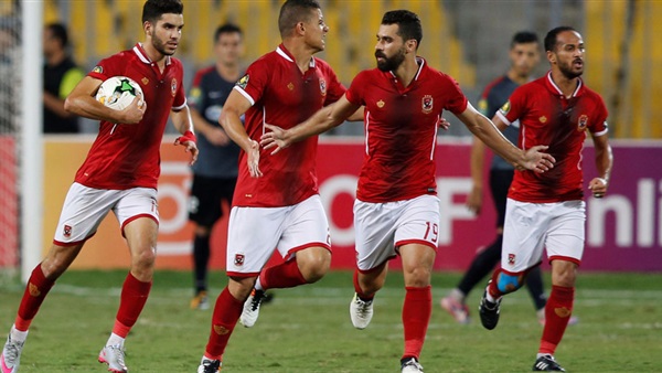 لاعبو الأهلي
