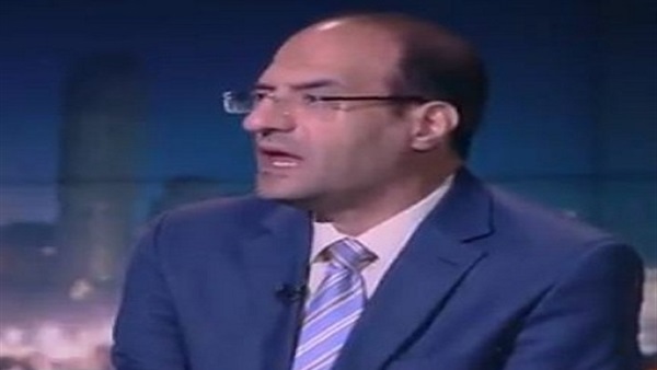 الدكتور ممدوح إسماعيل
