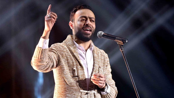 تامر عاشور