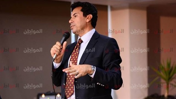 وزير الشباب أشرف