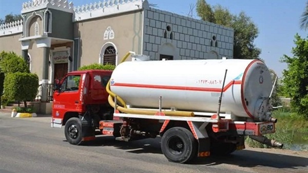 سيارةو الصرف الصحي