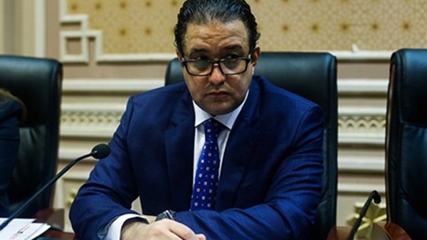 النائب علاء عابد