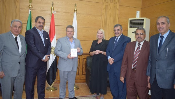 الدكتور السيد يوسف