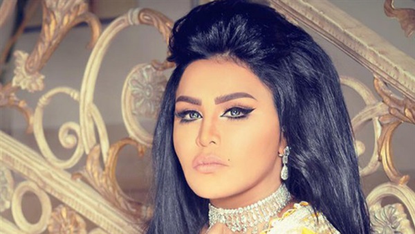 الفنانة احلام