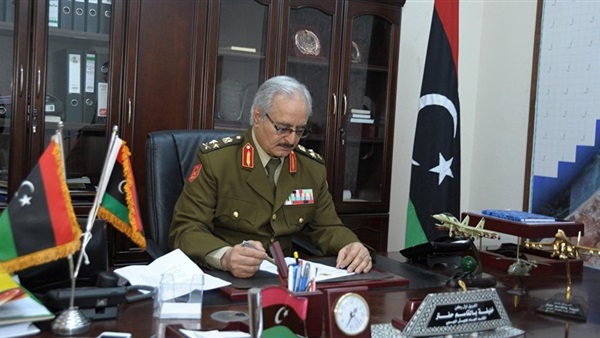 خليفة حفتر