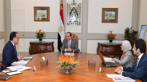 السيسي مع رئيس الحكومة