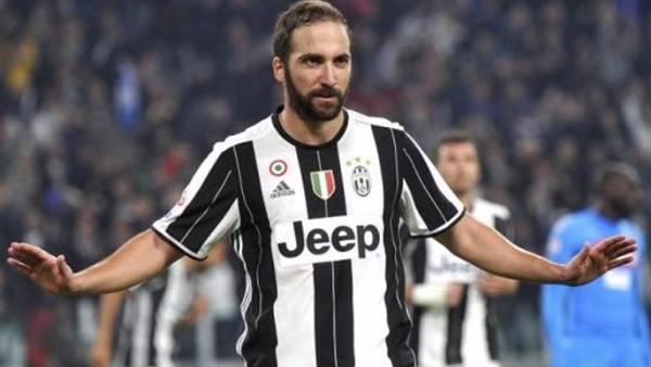 هيجواين لاعب يوفنتوس