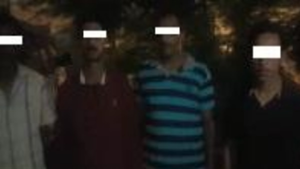 الخاطفون