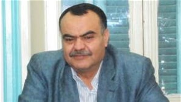 الدكتور احمد رفيق