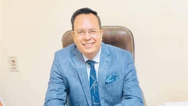 الدكتور توفيق ناروز