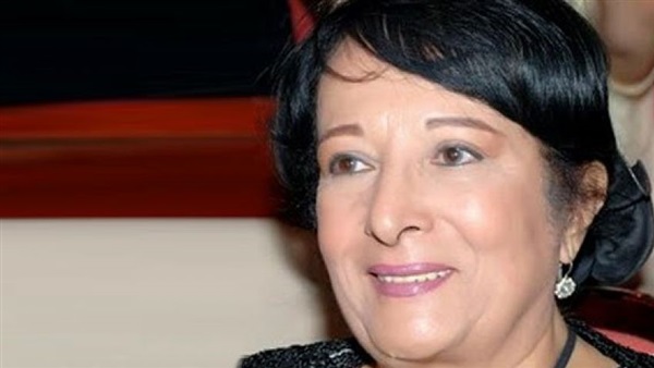 الفنانة سميرة عبد