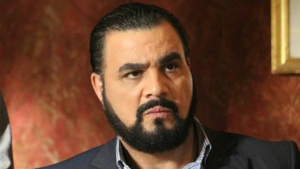 مجدي كامل