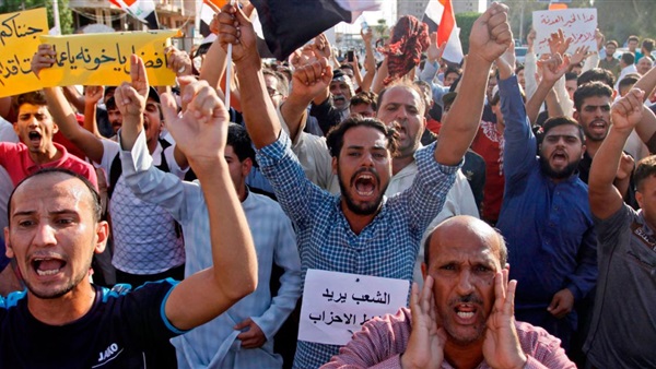 المتظاهرون العراقيون