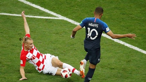 مبابي لاعب فرنسا