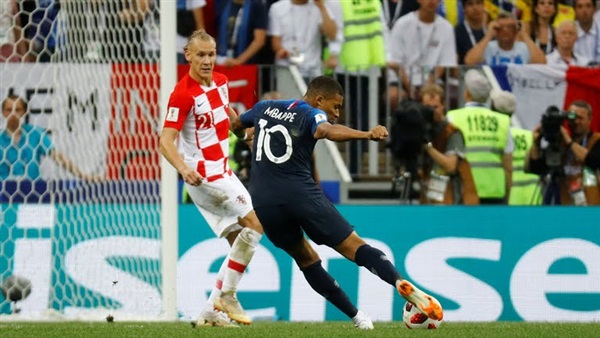مبابي لاعب باريس