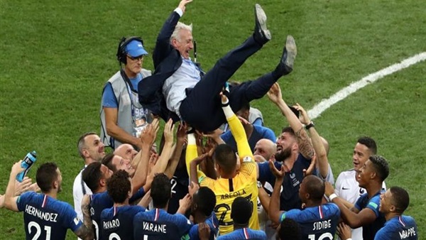 ديشامب المدير الفني