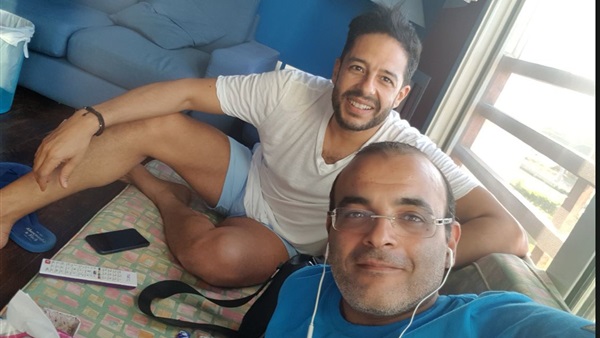 الشاعر ايمن بهجت