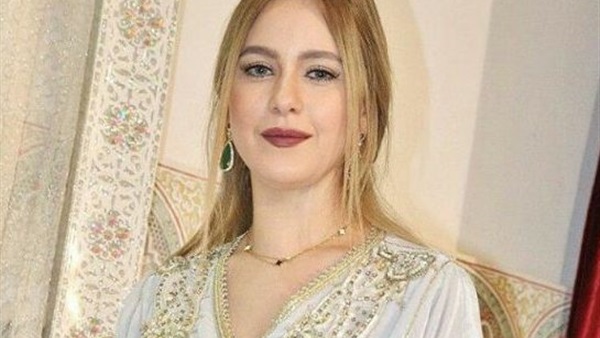 المطربة المغربية