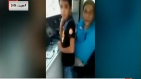 سائقا اصطحب طفلا