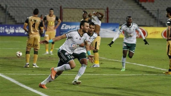 لاعبو المصري