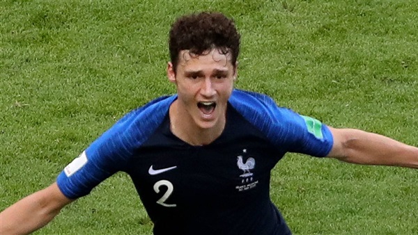 بافارد - لاعب فرنسا