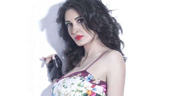 الفنانه فاطمه ناصر
