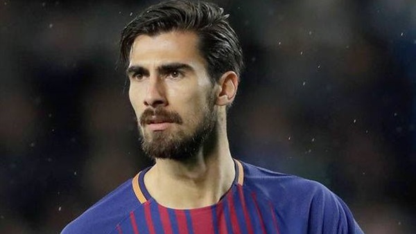 جوميز لاعب برشلونة