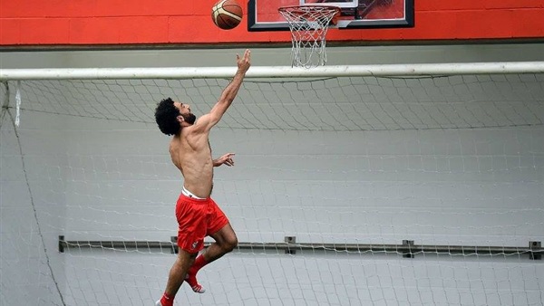 محمد صلاح لاعب ليفربول