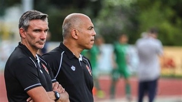 كارتيرون مدرب الأهلي