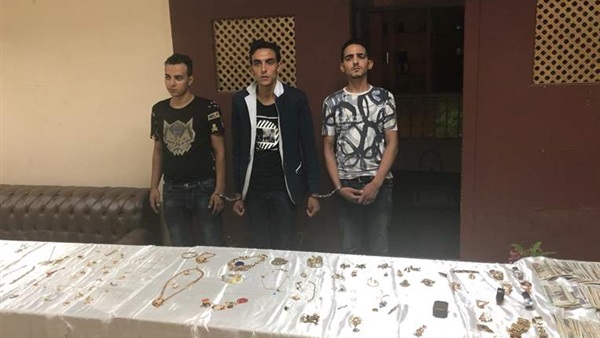 مرتكبي واقعة سرقة