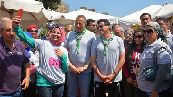 وزير الشباب ومحافظ