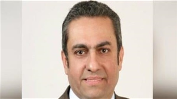 خالد عباس نائب وزير