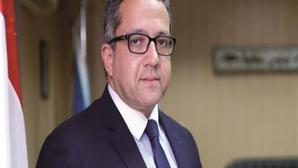 خالد العناني