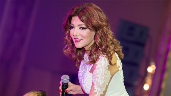 الفنانة سميرة سعيد