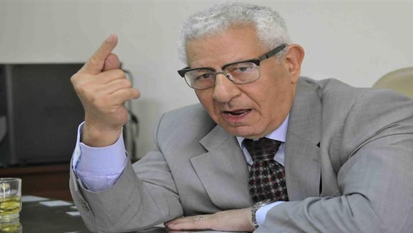 مكرم محمد أحمد
