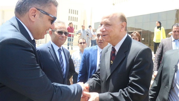 محافظ القاهرة المهندس