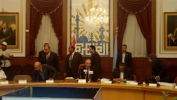 محافظ القاهرة المهندس