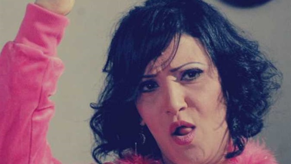 الفنانة بدرية طلبة